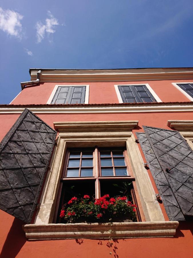Apartment вірменський дворик / Armenian Courtyard
